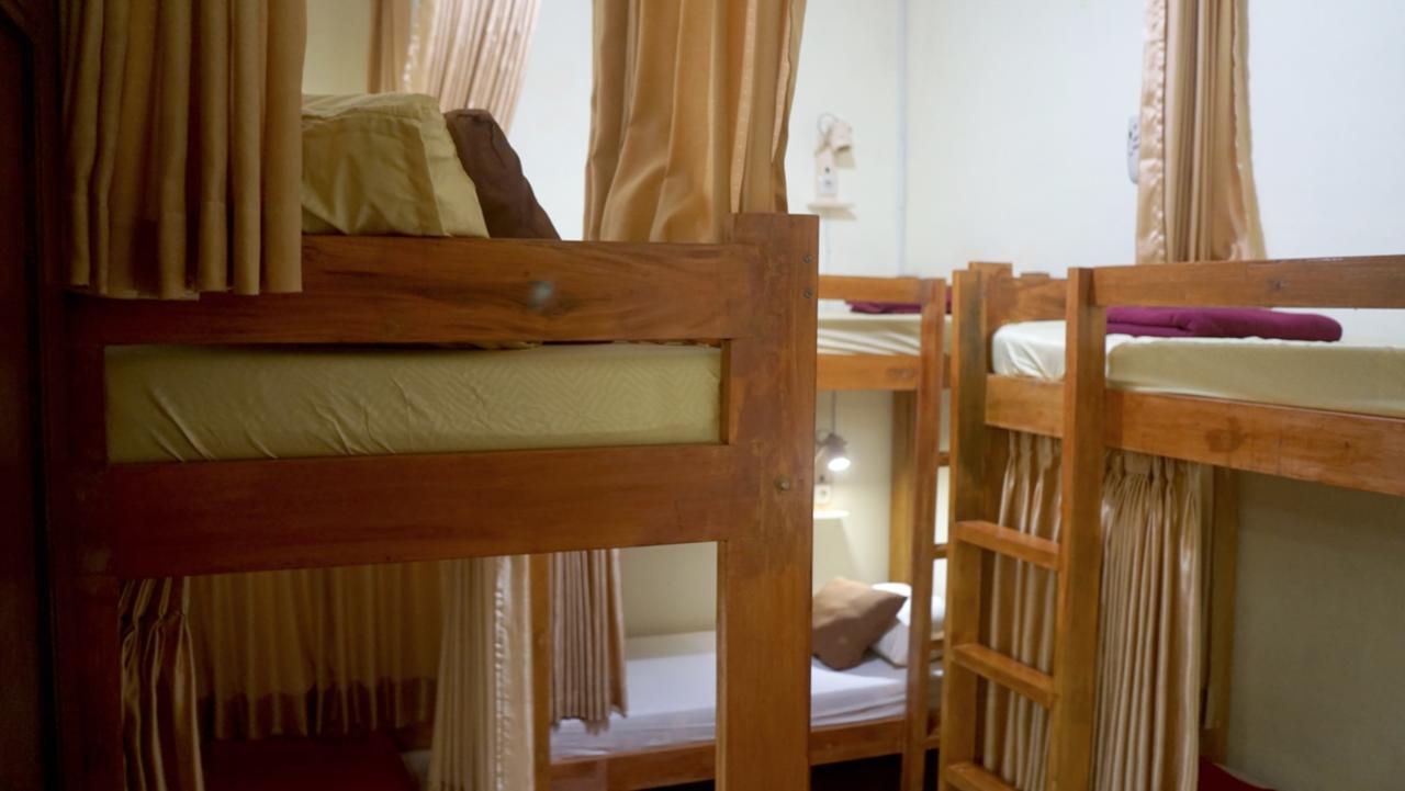 เดอะ สลีปปิ้งรูม โฮเทล Hostel ยอกยาการ์ตา ภายนอก รูปภาพ