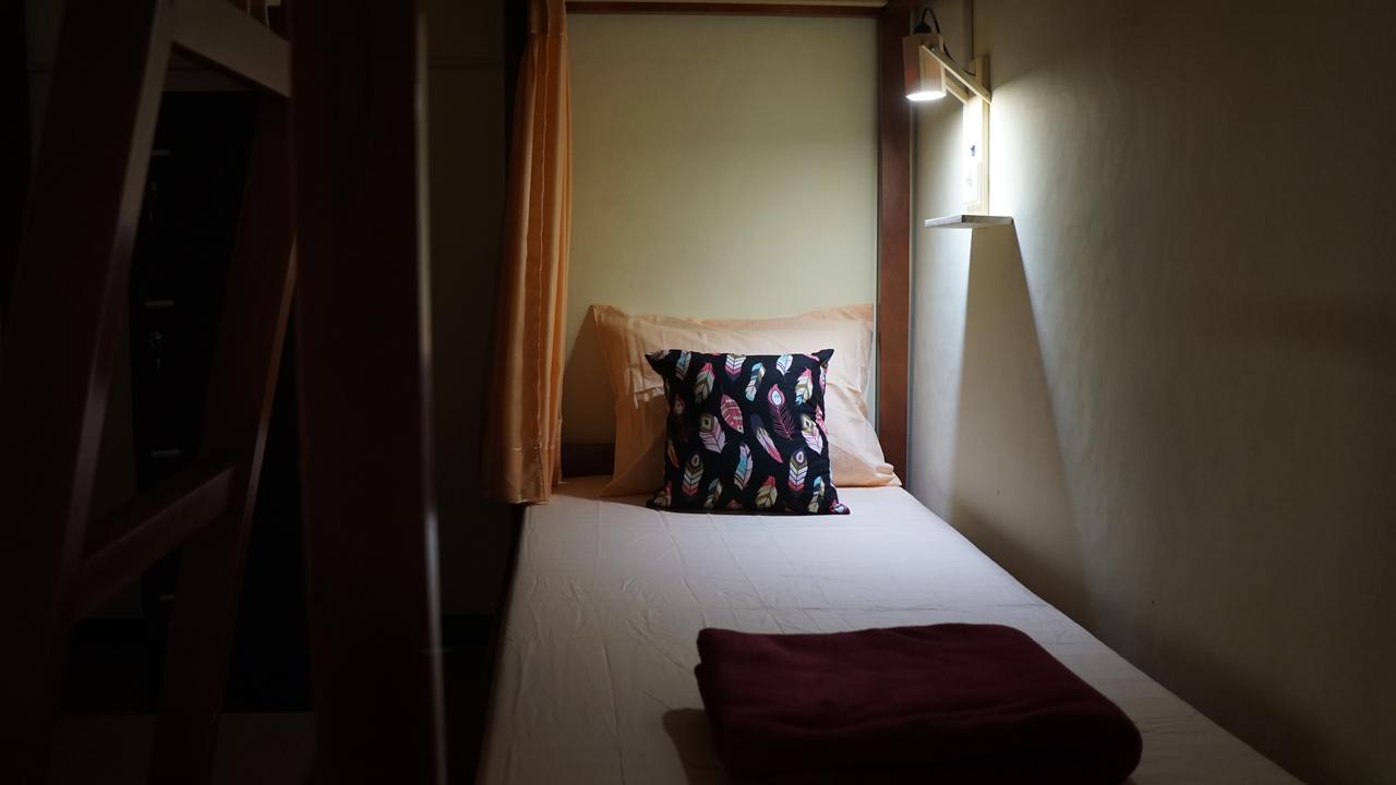 เดอะ สลีปปิ้งรูม โฮเทล Hostel ยอกยาการ์ตา ภายนอก รูปภาพ