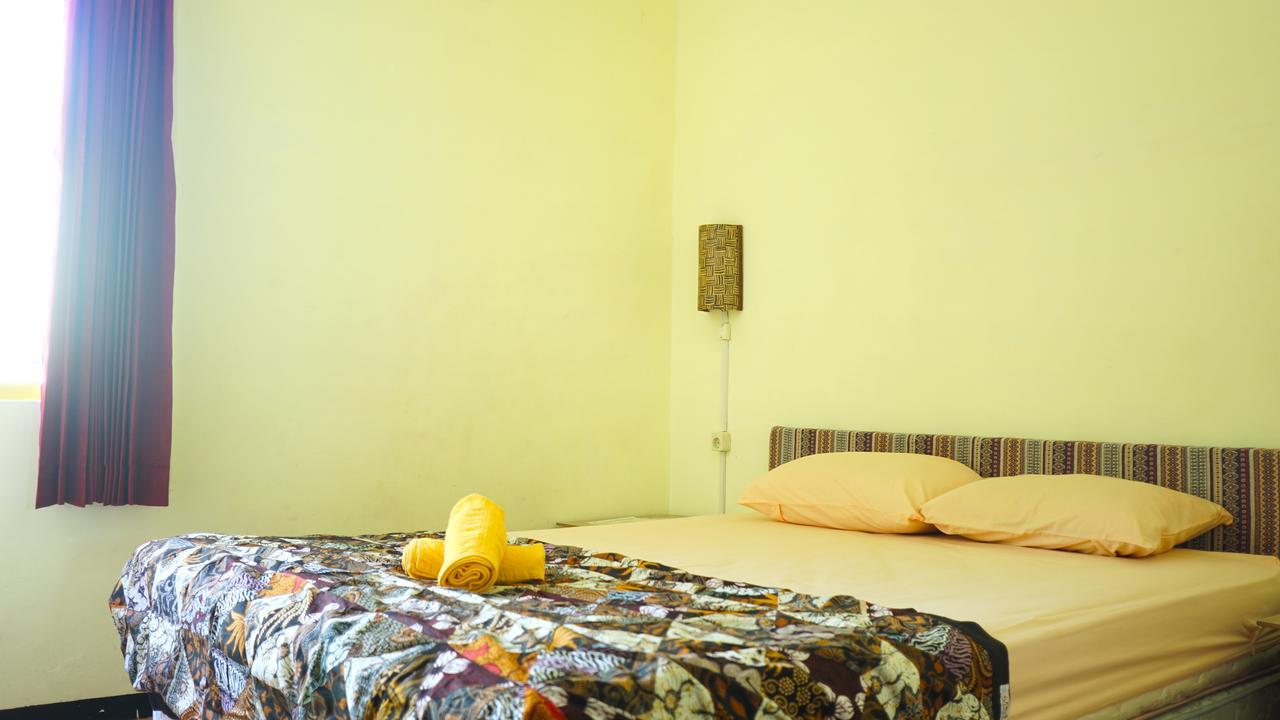 เดอะ สลีปปิ้งรูม โฮเทล Hostel ยอกยาการ์ตา ภายนอก รูปภาพ