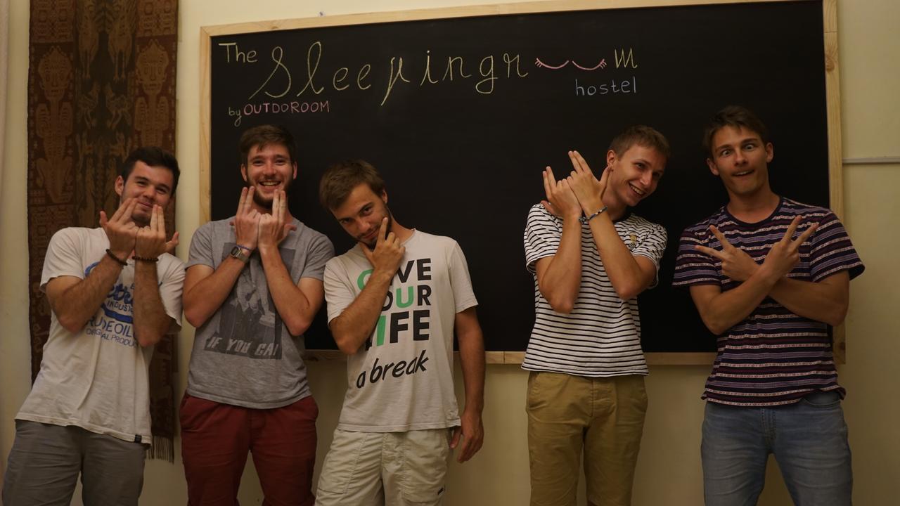 เดอะ สลีปปิ้งรูม โฮเทล Hostel ยอกยาการ์ตา ภายนอก รูปภาพ