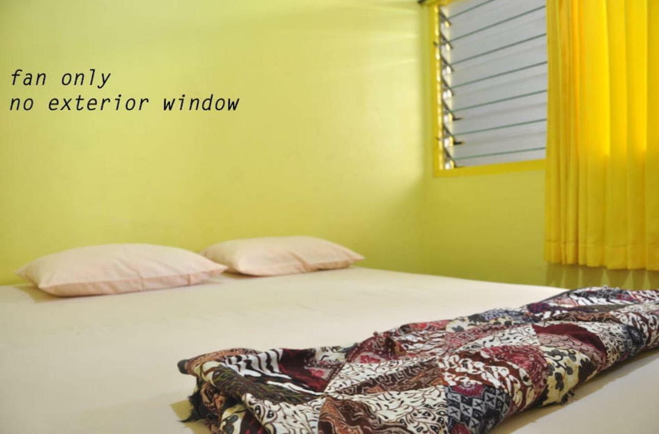 เดอะ สลีปปิ้งรูม โฮเทล Hostel ยอกยาการ์ตา ภายนอก รูปภาพ